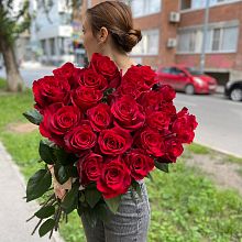 Метровые розы